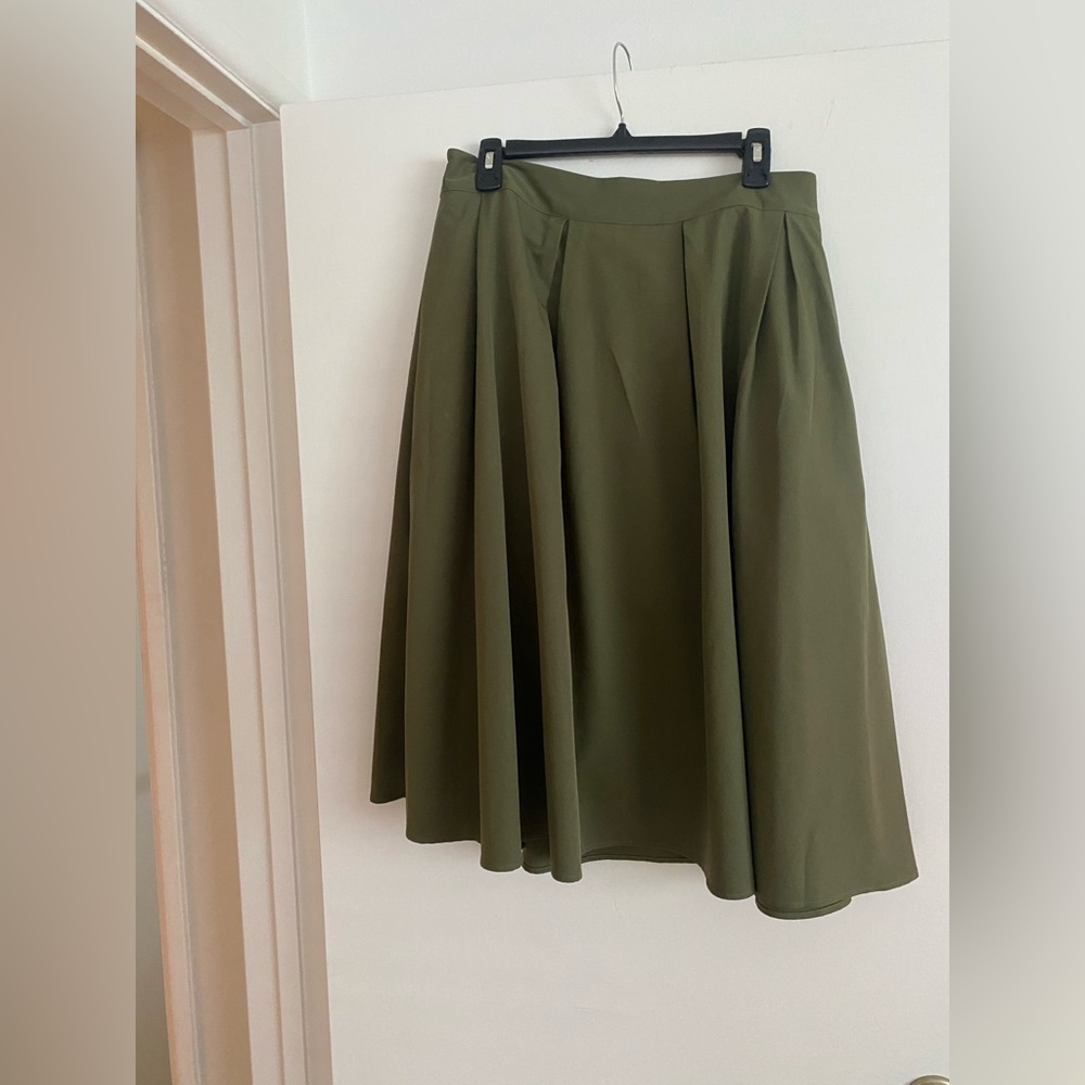 olive green circle skirt